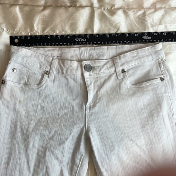 Kut from the Kloth White Skinny Jeans - Picture 4 of 9